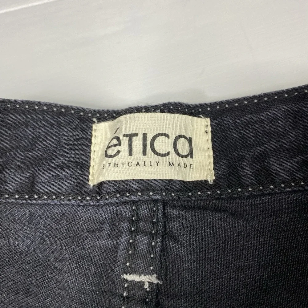 Etica Women Sz 28 Haven Relaxed Button Fly Shorts Cut-off Distressed Black Pearl